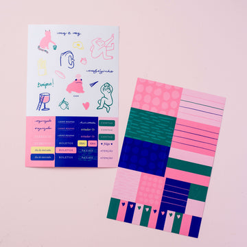 2 cartelas de adesivos fofos e úteis sobre fundo rosa claro